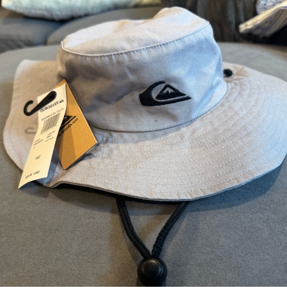 Quiksilver Light Gray Bucket Hat